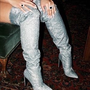 Long Swarovski boots size 7,5. Never worn. Iconic